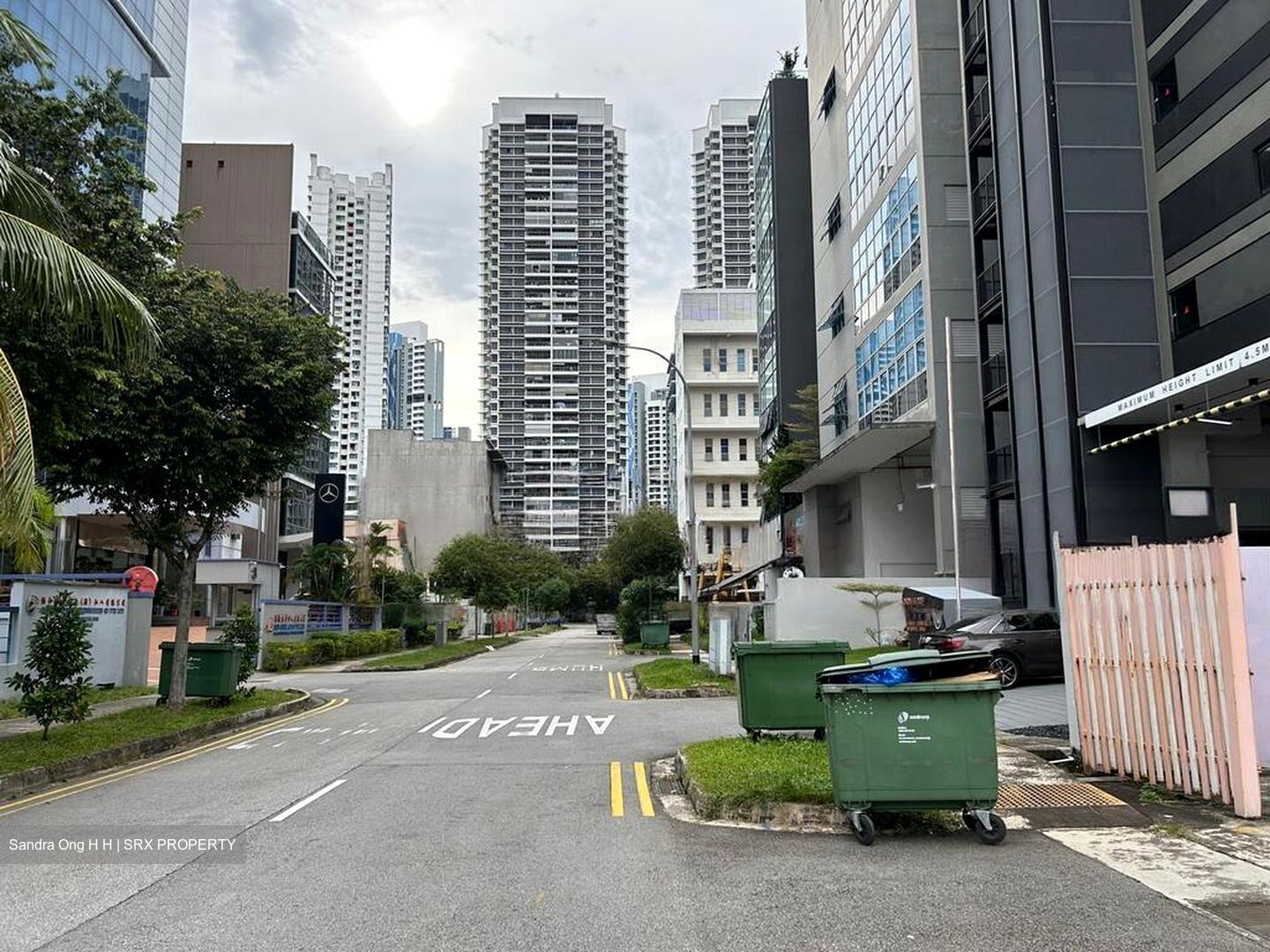 Min Ghee Building (D12), Factory #473617261